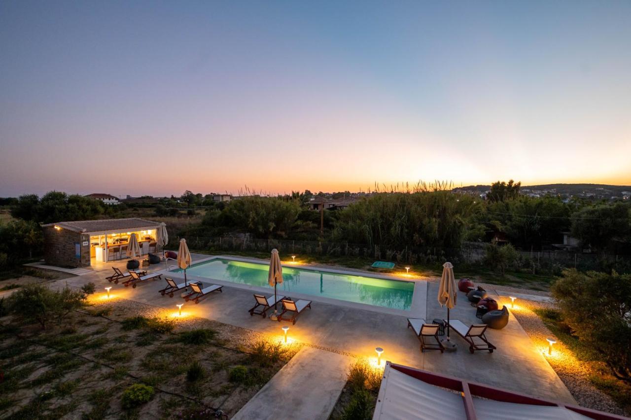 Abeloessa Methonian Hospitality Aparthotel Exterior foto