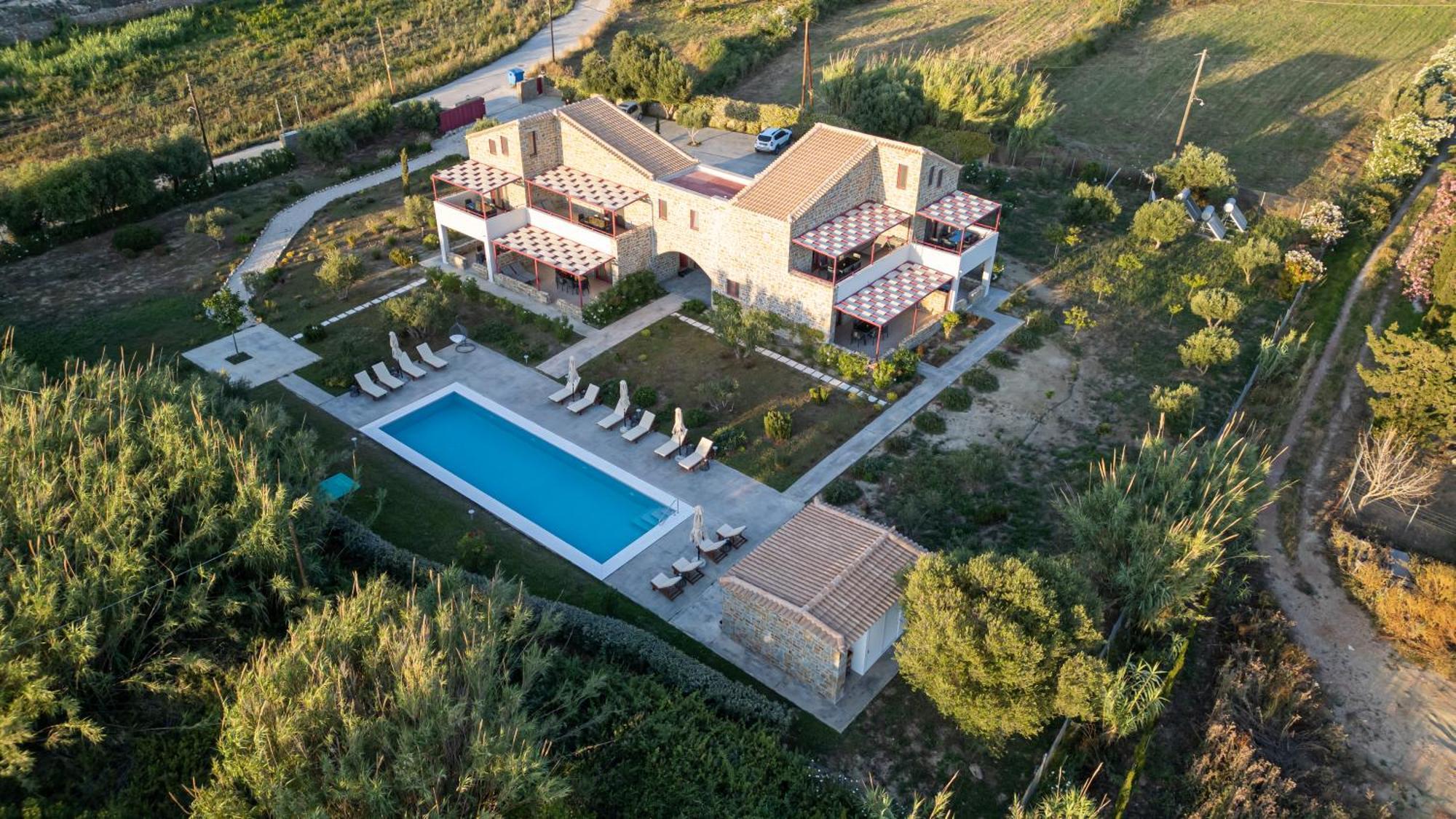 Abeloessa Methonian Hospitality Aparthotel Exterior foto